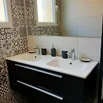 La Perigourdine Couette-café 4*