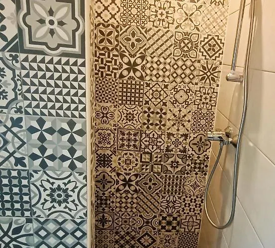 La Perigourdine Bed & Breakfast 4*