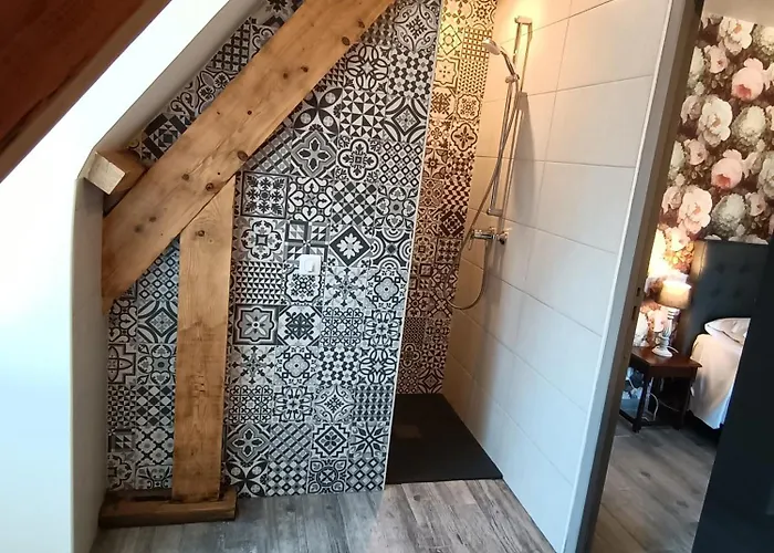 La Perigourdine Bed & Breakfast 4*